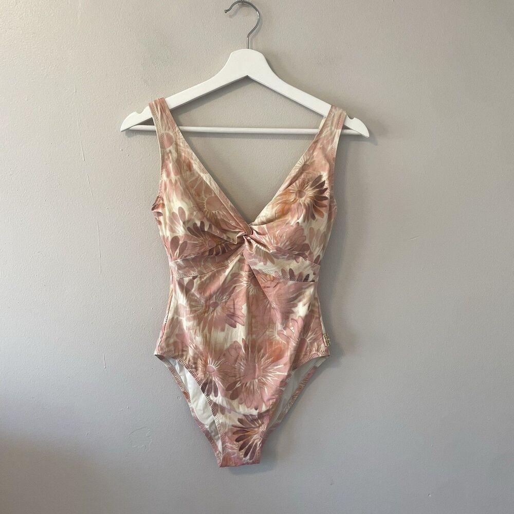 Shan Classic One Piece Swimsuit Underwire Sz 8